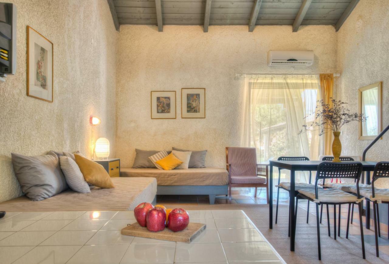 Lefkes Apartments Akharavi Extérieur photo