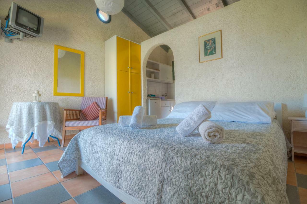 Lefkes Apartments Akharavi Extérieur photo