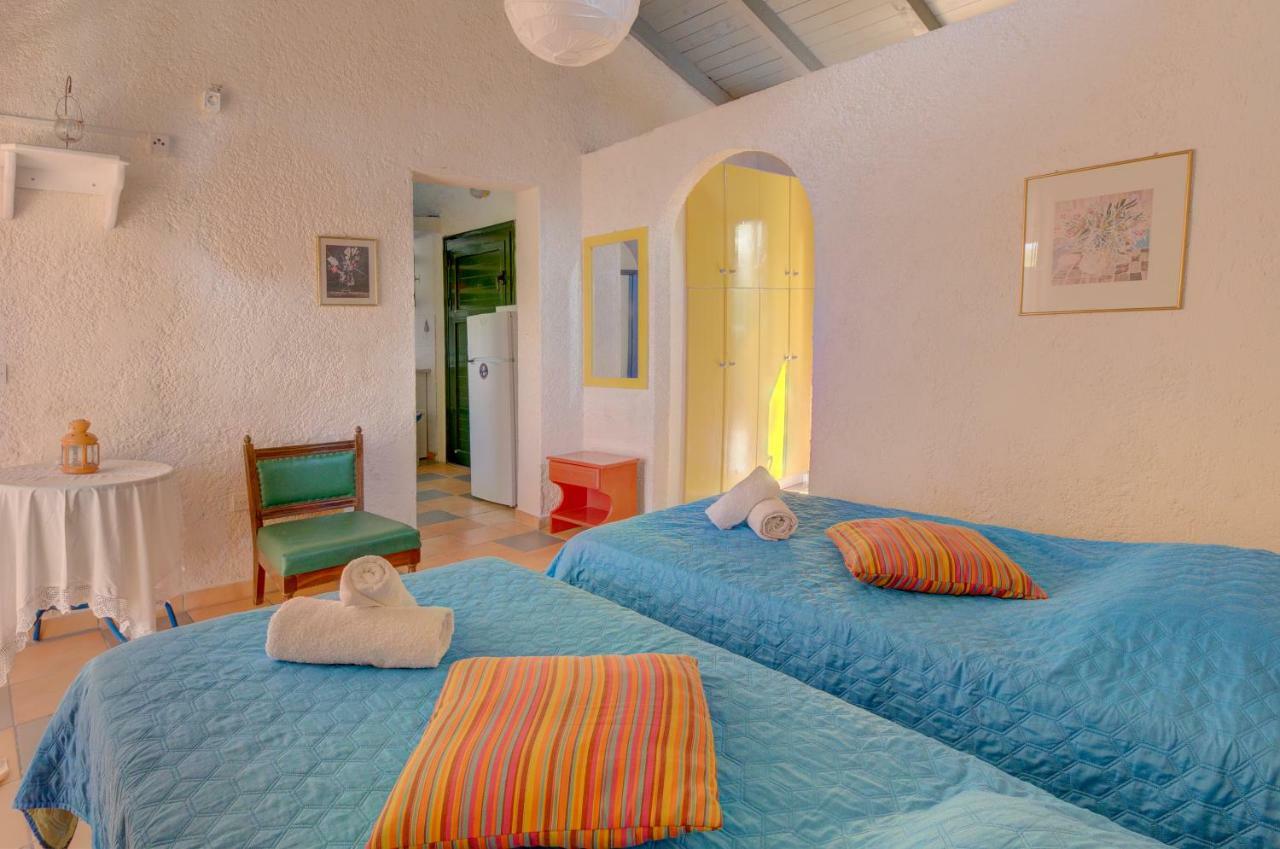 Lefkes Apartments Akharavi Extérieur photo