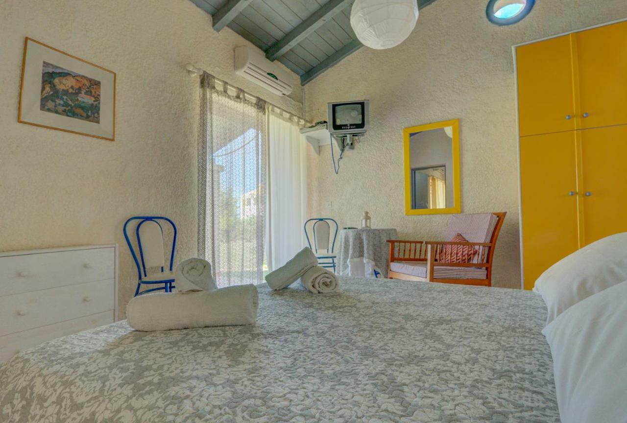 Lefkes Apartments Akharavi Extérieur photo